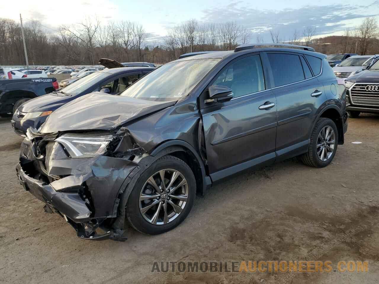 JTMDFREV1JJ202690 TOYOTA RAV4 2018