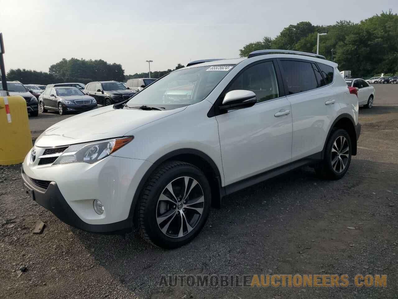 JTMDFREV3FD149867 TOYOTA RAV4 2015