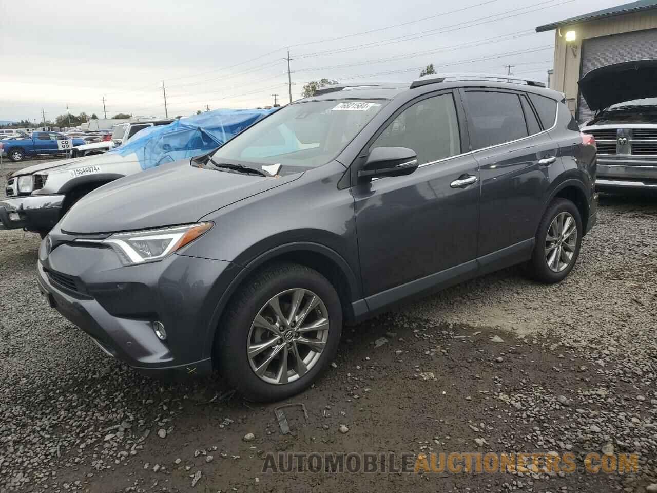 JTMDFREV3HD221296 TOYOTA RAV4 2017