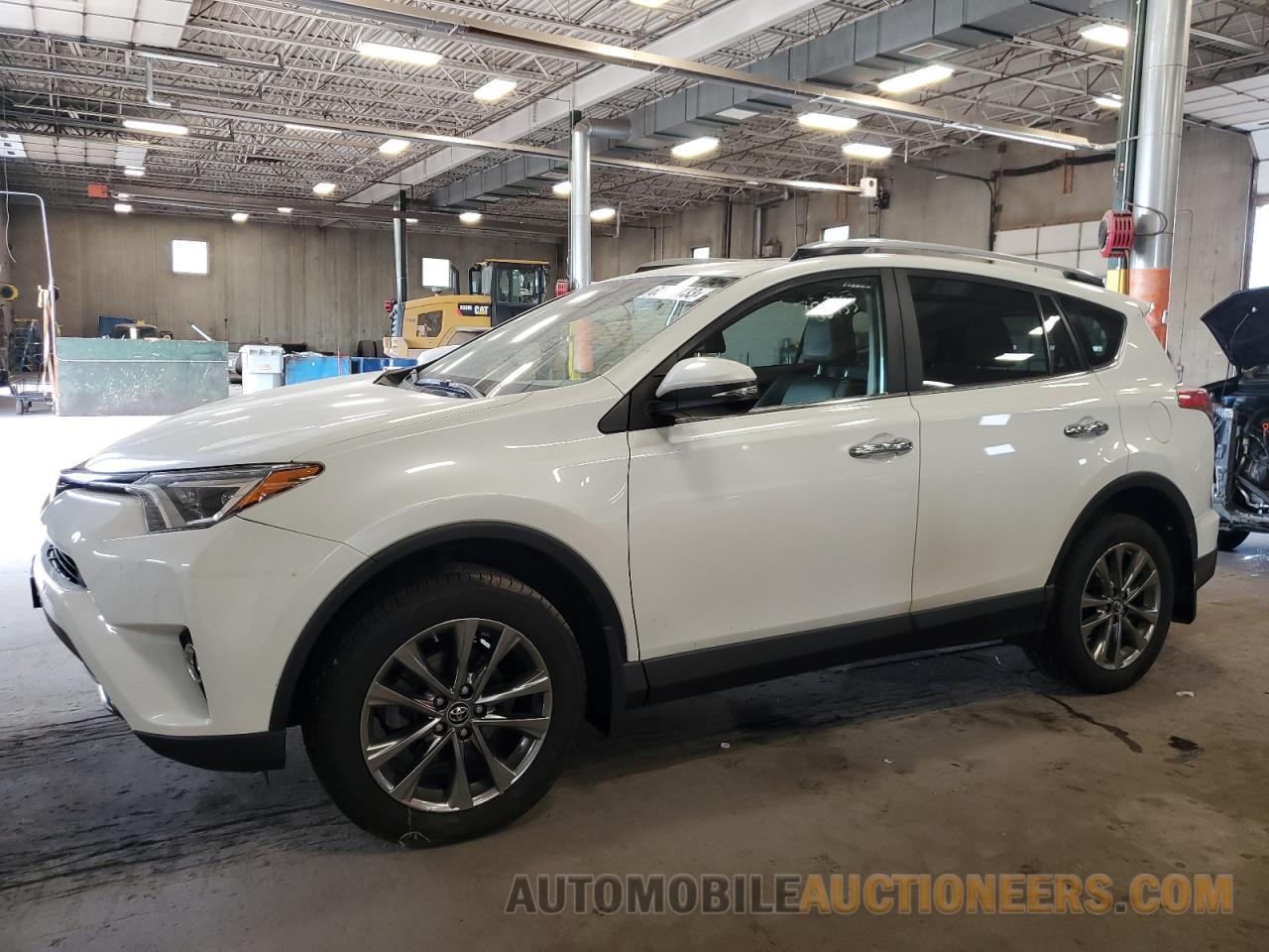 JTMDFREV3JD239609 TOYOTA RAV4 2018