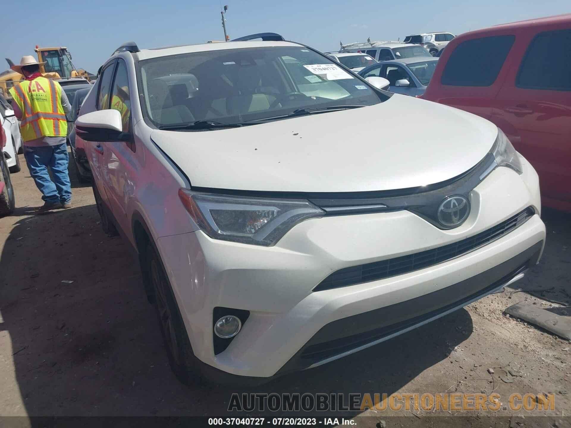 JTMDFREV4JJ738582 TOYOTA RAV4 2018