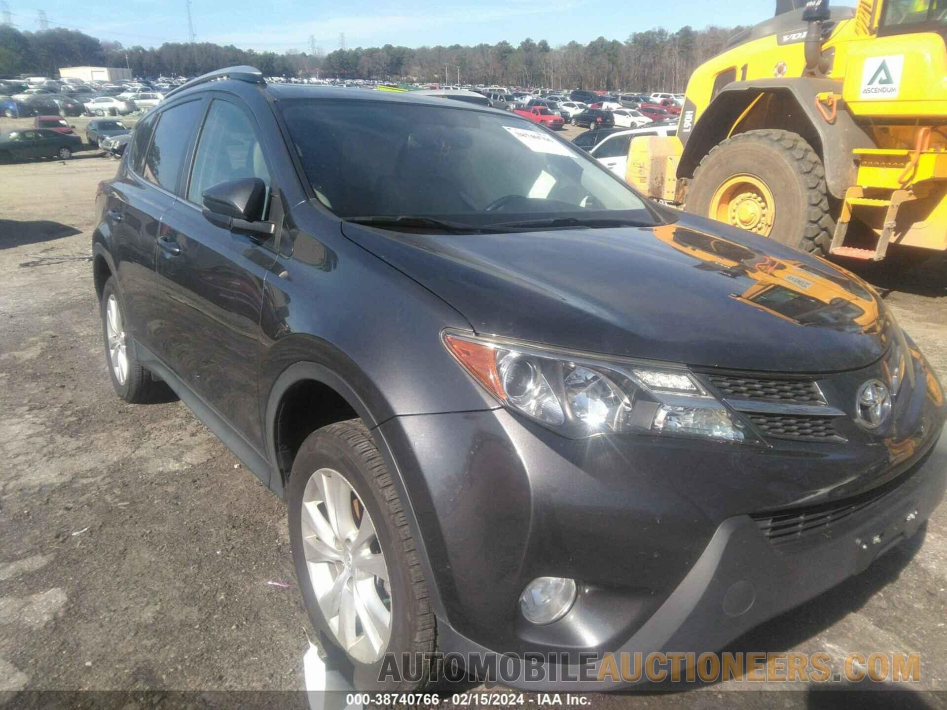 JTMDFREV5FD132536 TOYOTA RAV4 2015