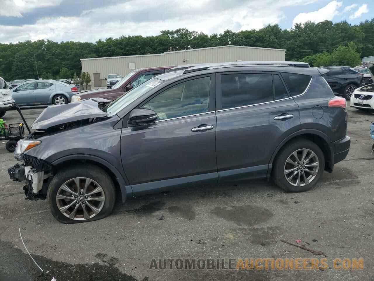 JTMDFREV6JJ738633 TOYOTA RAV4 2018