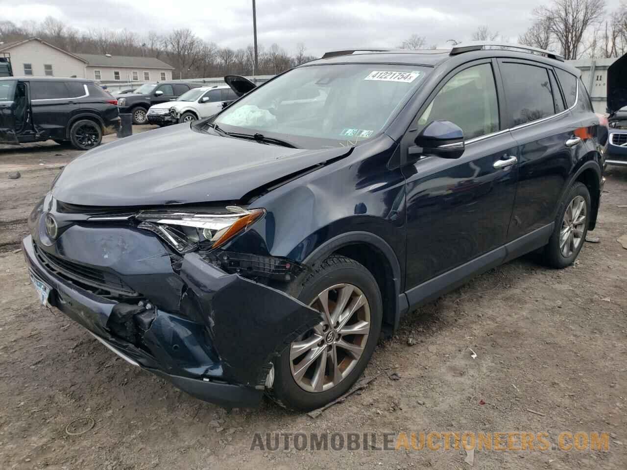 JTMDFREV7HD206946 TOYOTA RAV4 2017