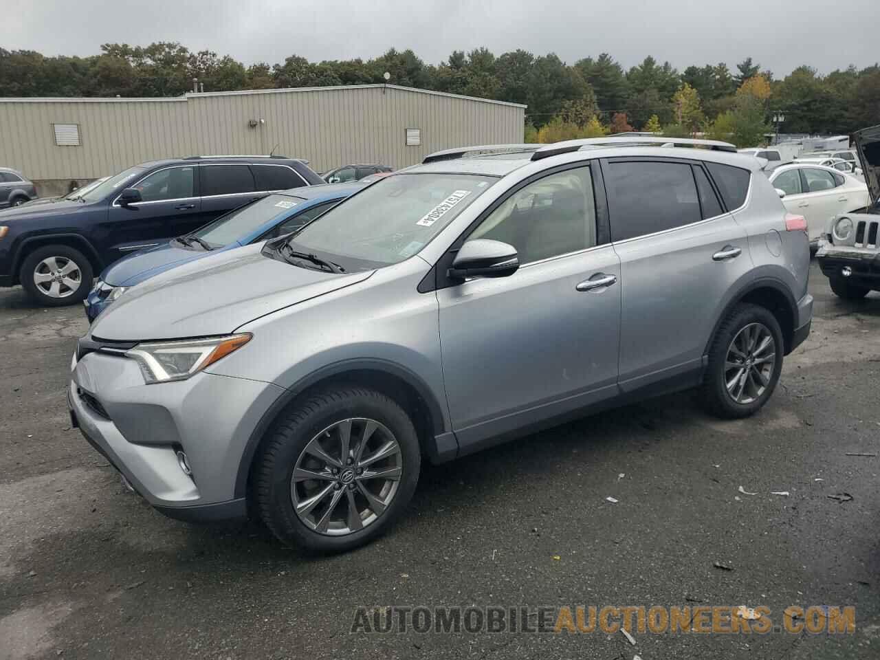 JTMDFREV8JJ198928 TOYOTA RAV4 2018