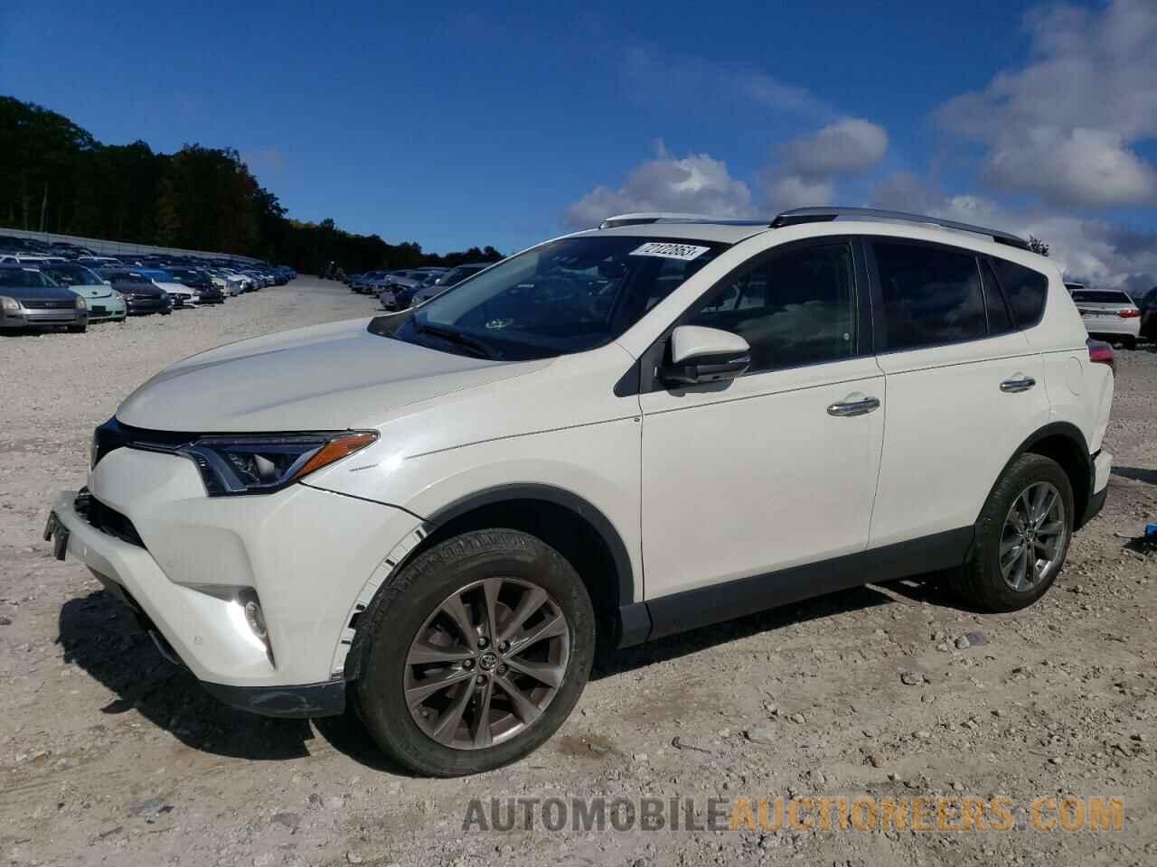 JTMDFREV8JJ228686 TOYOTA RAV4 2018