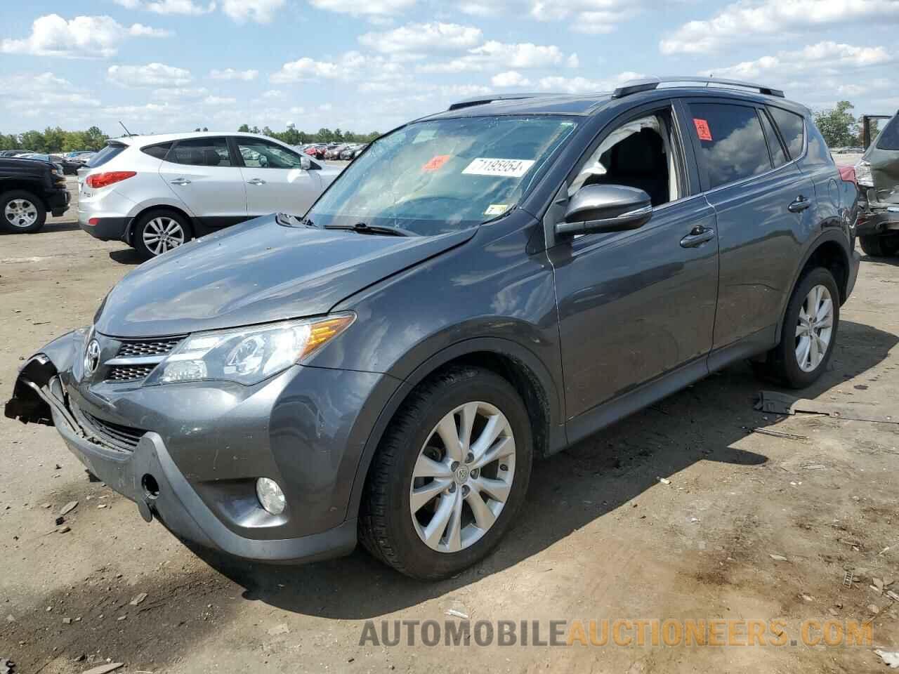 JTMDFREV9FD097001 TOYOTA RAV4 2015