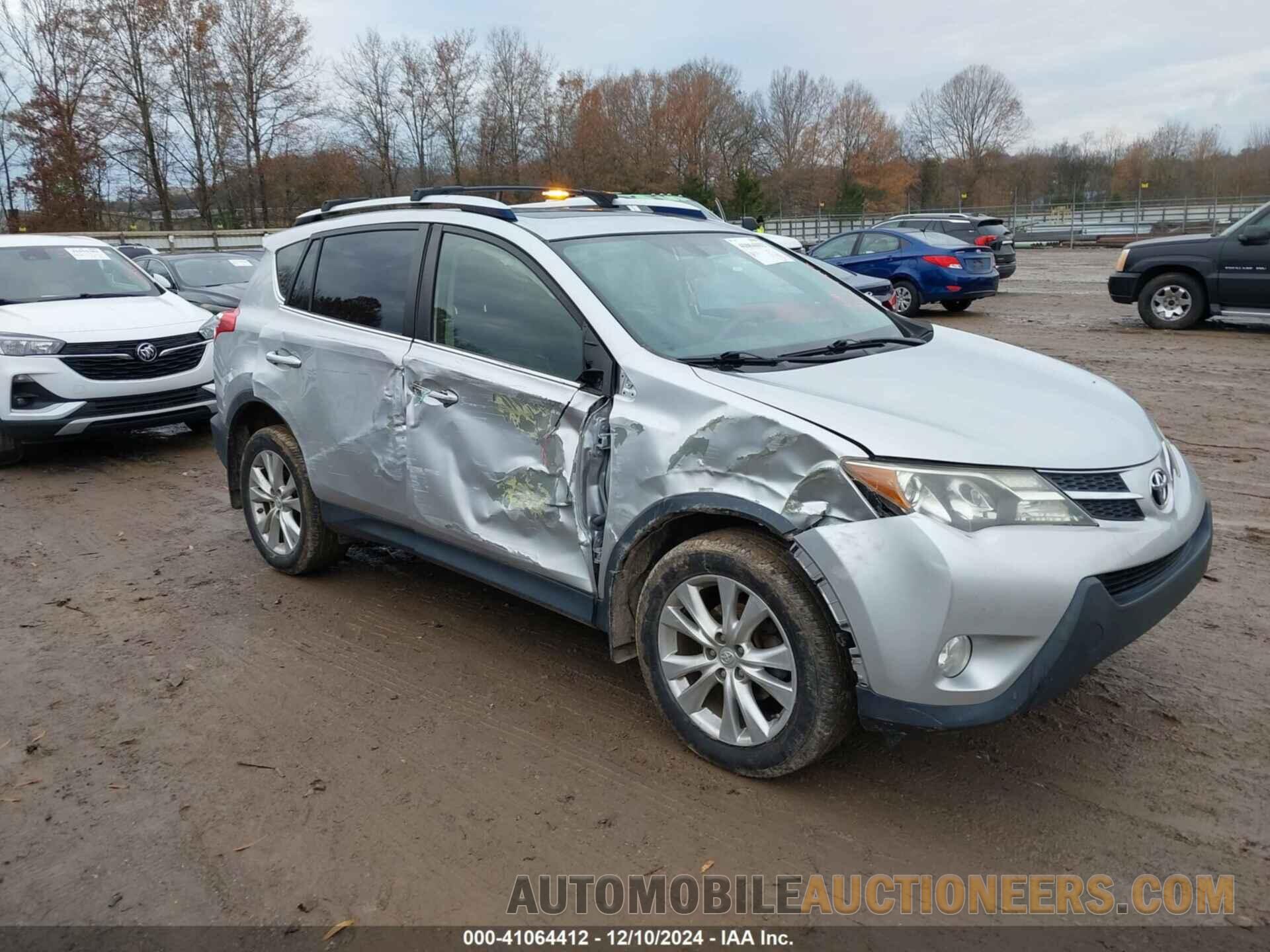 JTMDFREV9FD155415 TOYOTA RAV4 2015