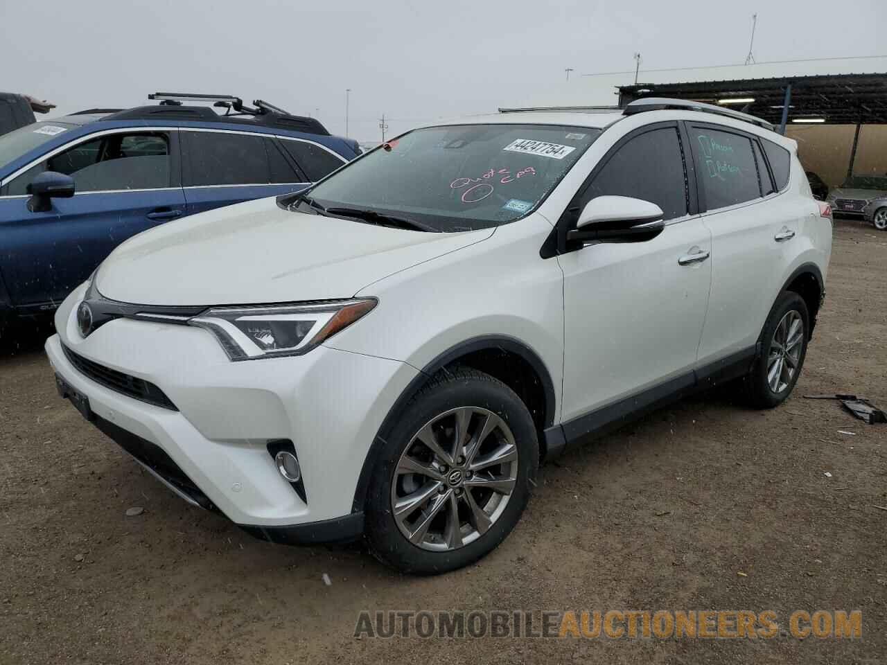 JTMDFREV9HD208942 TOYOTA RAV4 2017