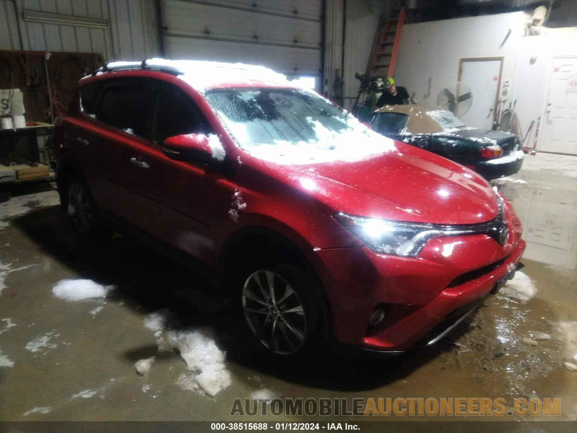 JTMDFREV9HJ167813 TOYOTA RAV4 2017