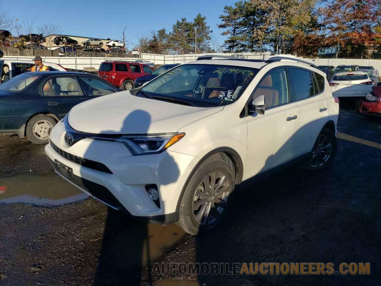 JTMDFREVXJJ254626 TOYOTA RAV4 2018