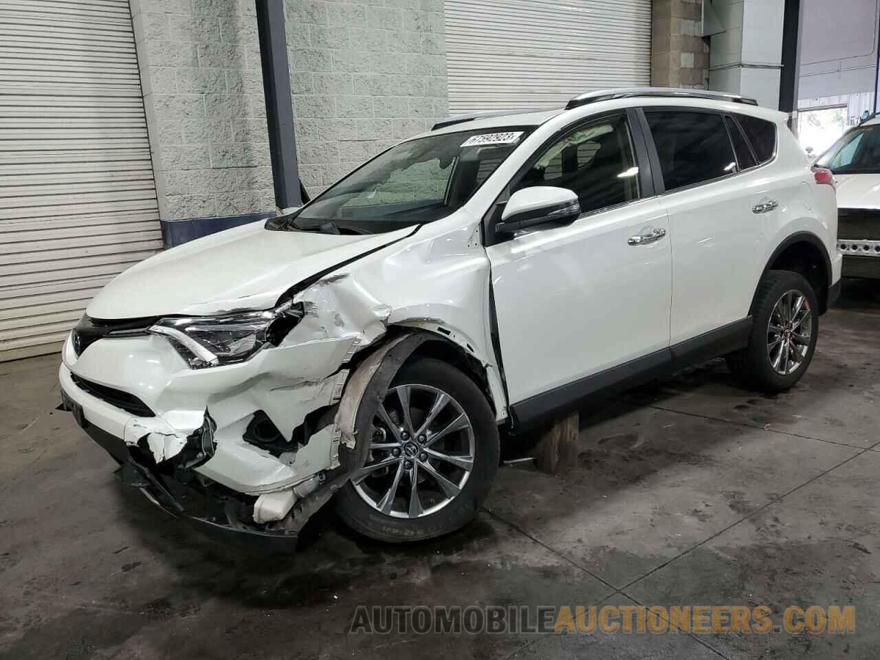 JTMDFREVXJJ718563 TOYOTA RAV4 2018