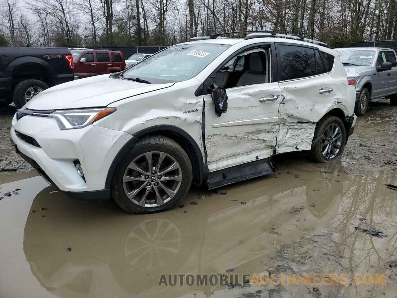 JTMDJREV0HD151772 TOYOTA RAV4 2017