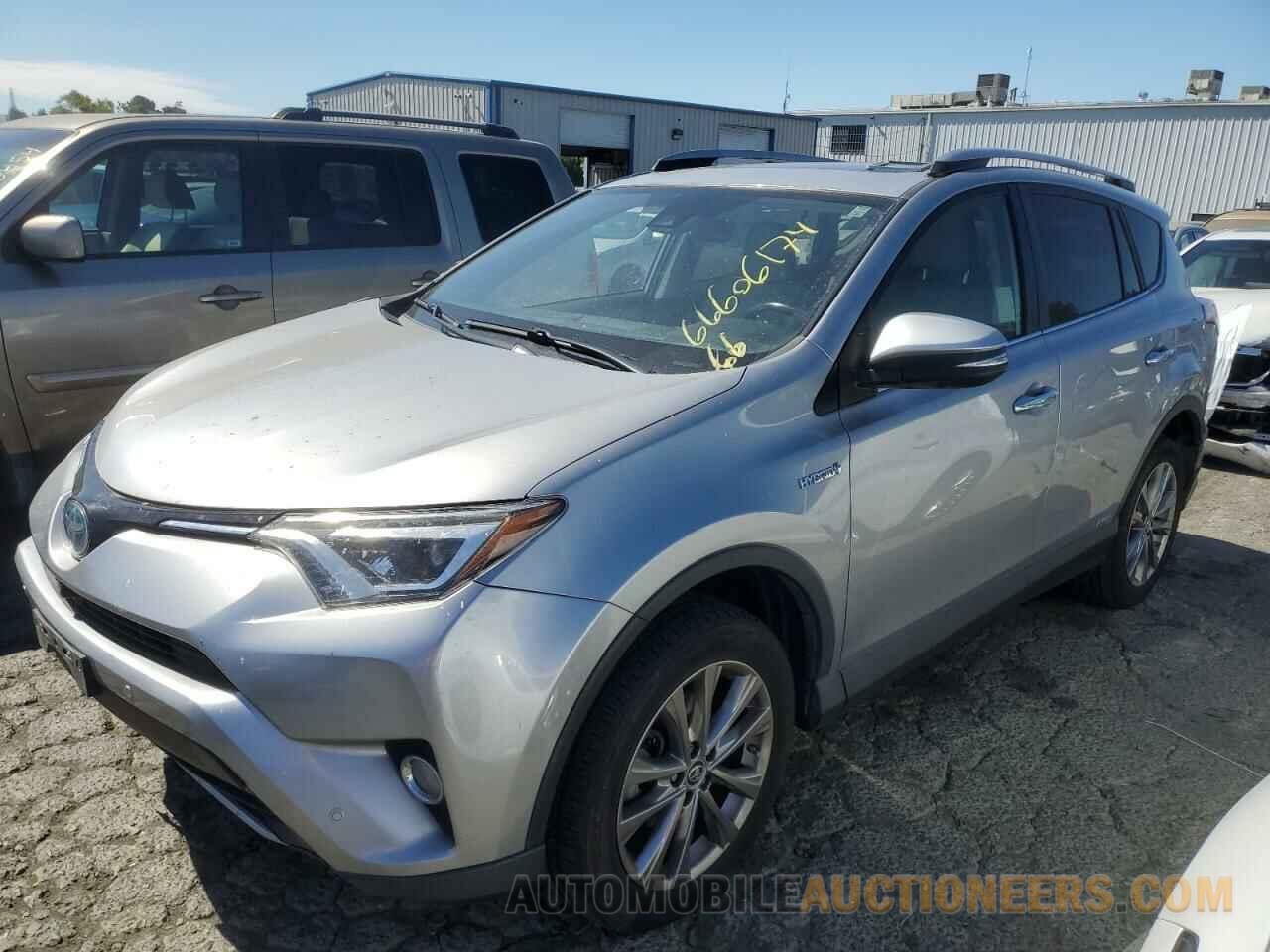 JTMDJREV0JD244071 TOYOTA RAV4 2018