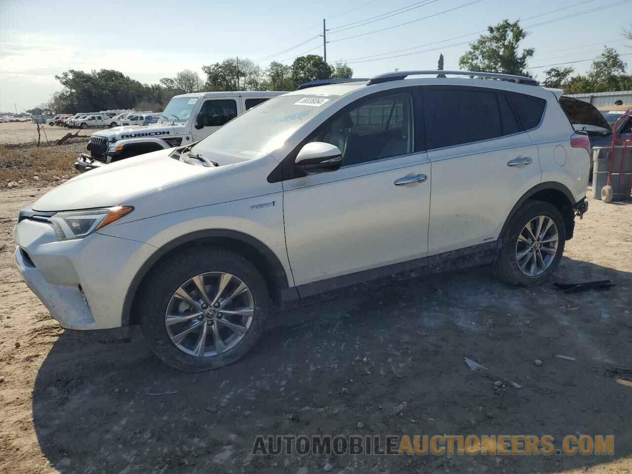 JTMDJREV1HD083384 TOYOTA RAV4 2017