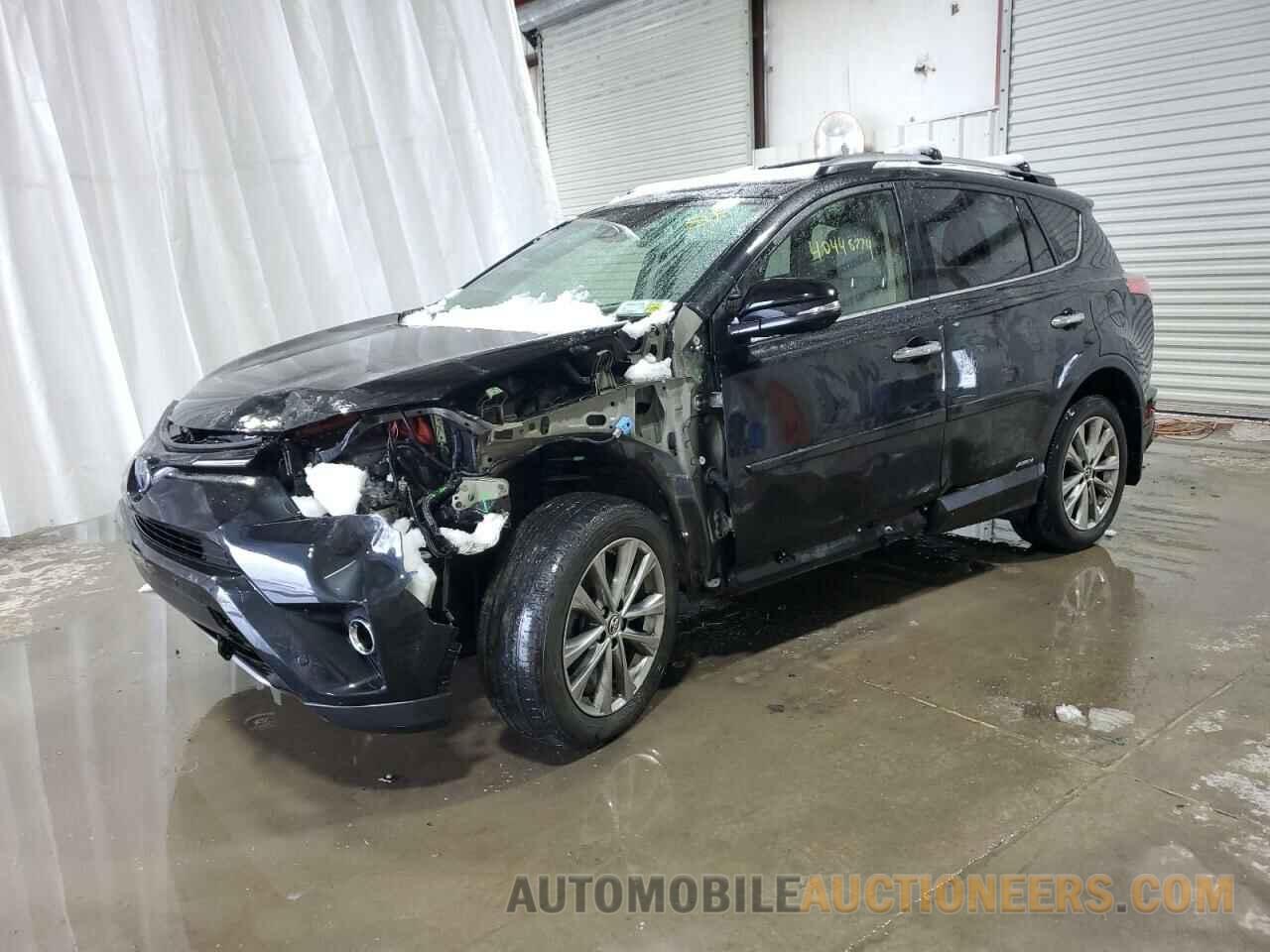 JTMDJREV1JD176069 TOYOTA RAV4 2018