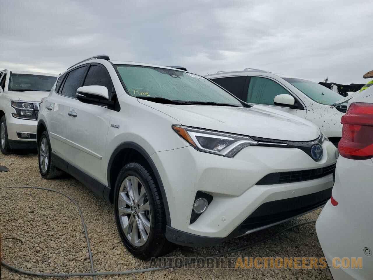 JTMDJREV3HD061743 TOYOTA RAV4 2017