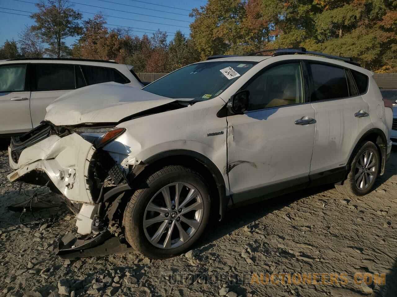 JTMDJREV3HD069325 TOYOTA RAV4 2017