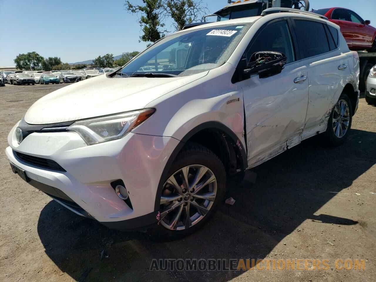 JTMDJREV3JD167843 TOYOTA RAV4 2018