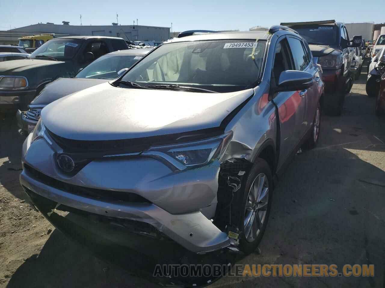 JTMDJREV4HD063694 TOYOTA RAV4 2017