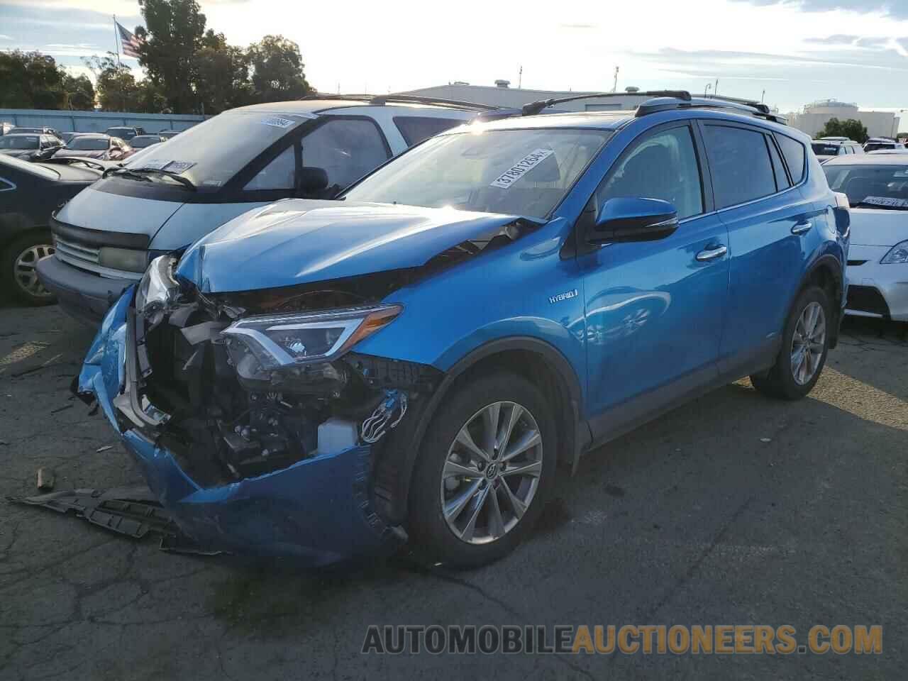 JTMDJREV5JD157041 TOYOTA RAV4 2018