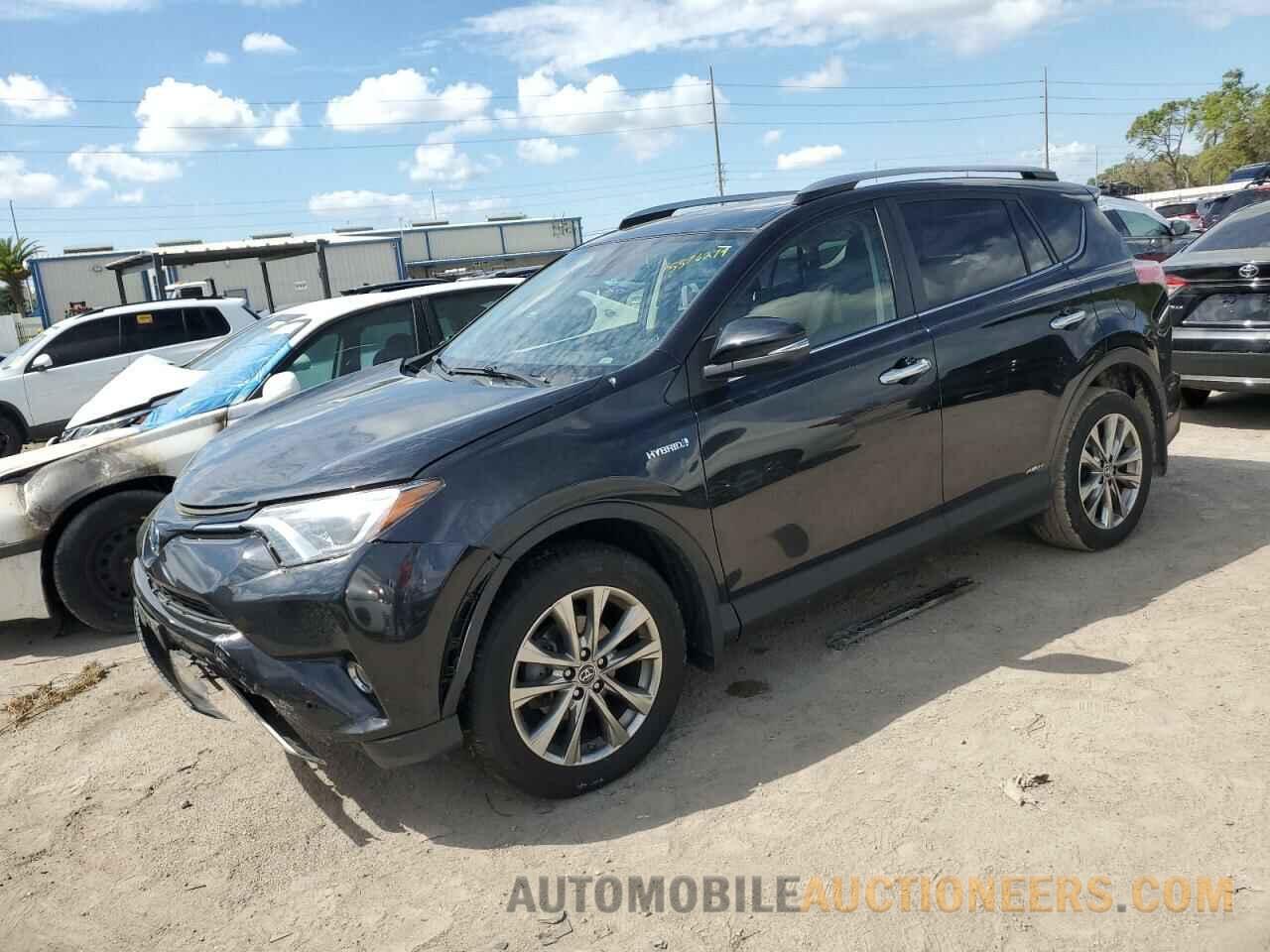 JTMDJREV6HD137231 TOYOTA RAV4 2017