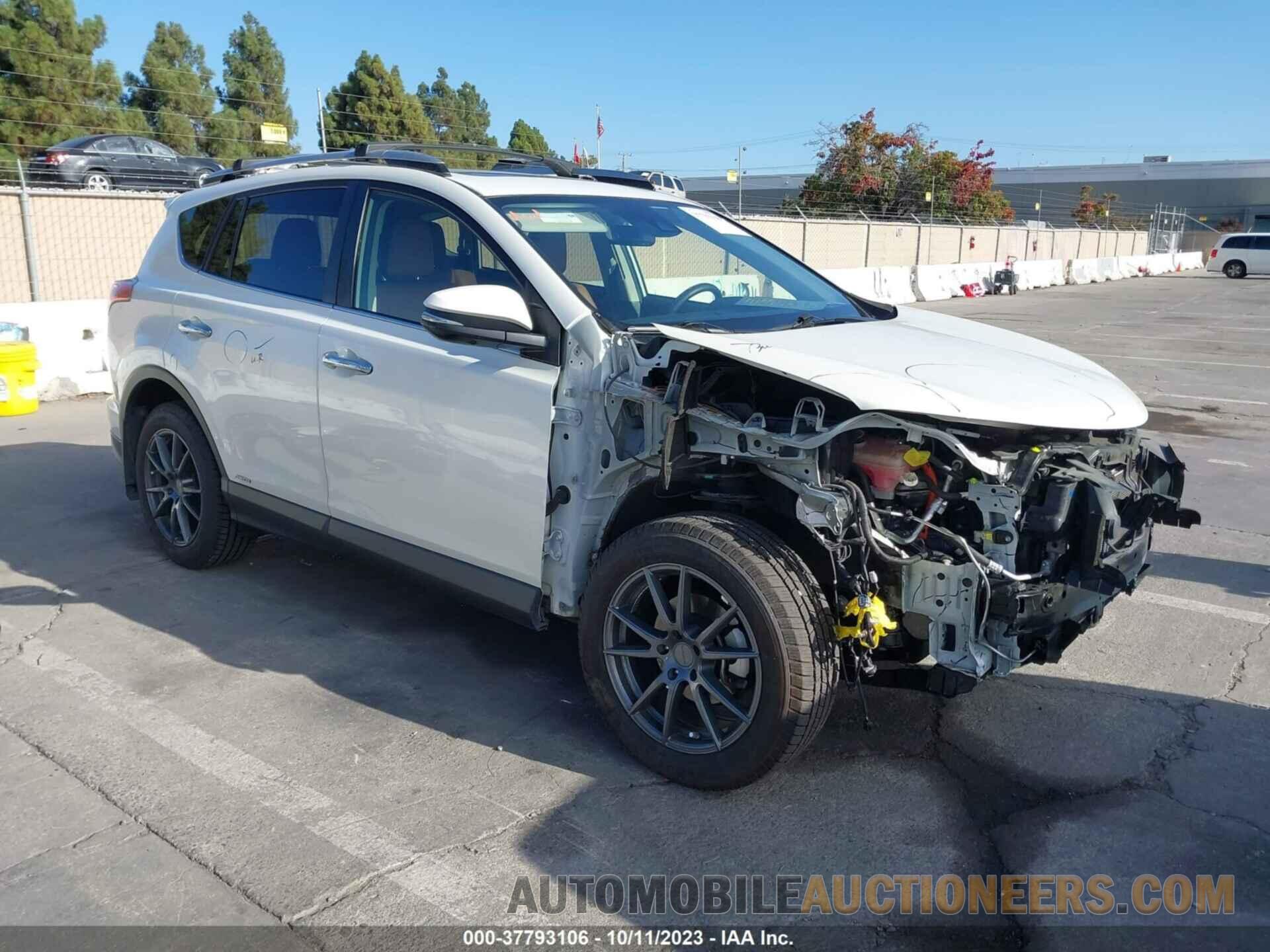 JTMDJREV7JD236291 TOYOTA RAV4 2018