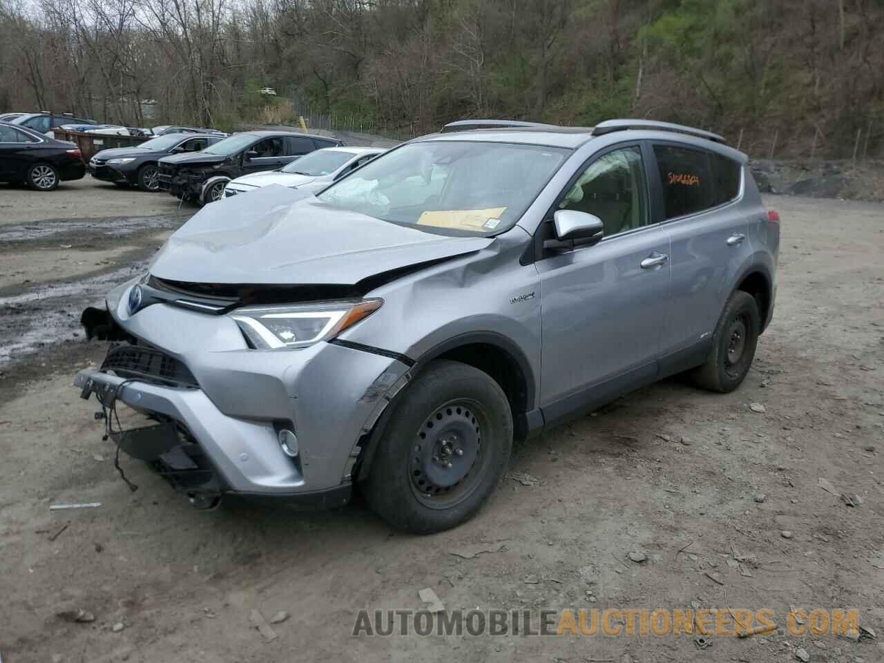 JTMDJREV8HD083060 TOYOTA RAV4 2017