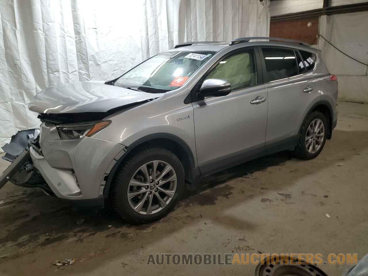 JTMDJREV8HD131379 TOYOTA RAV4 2017