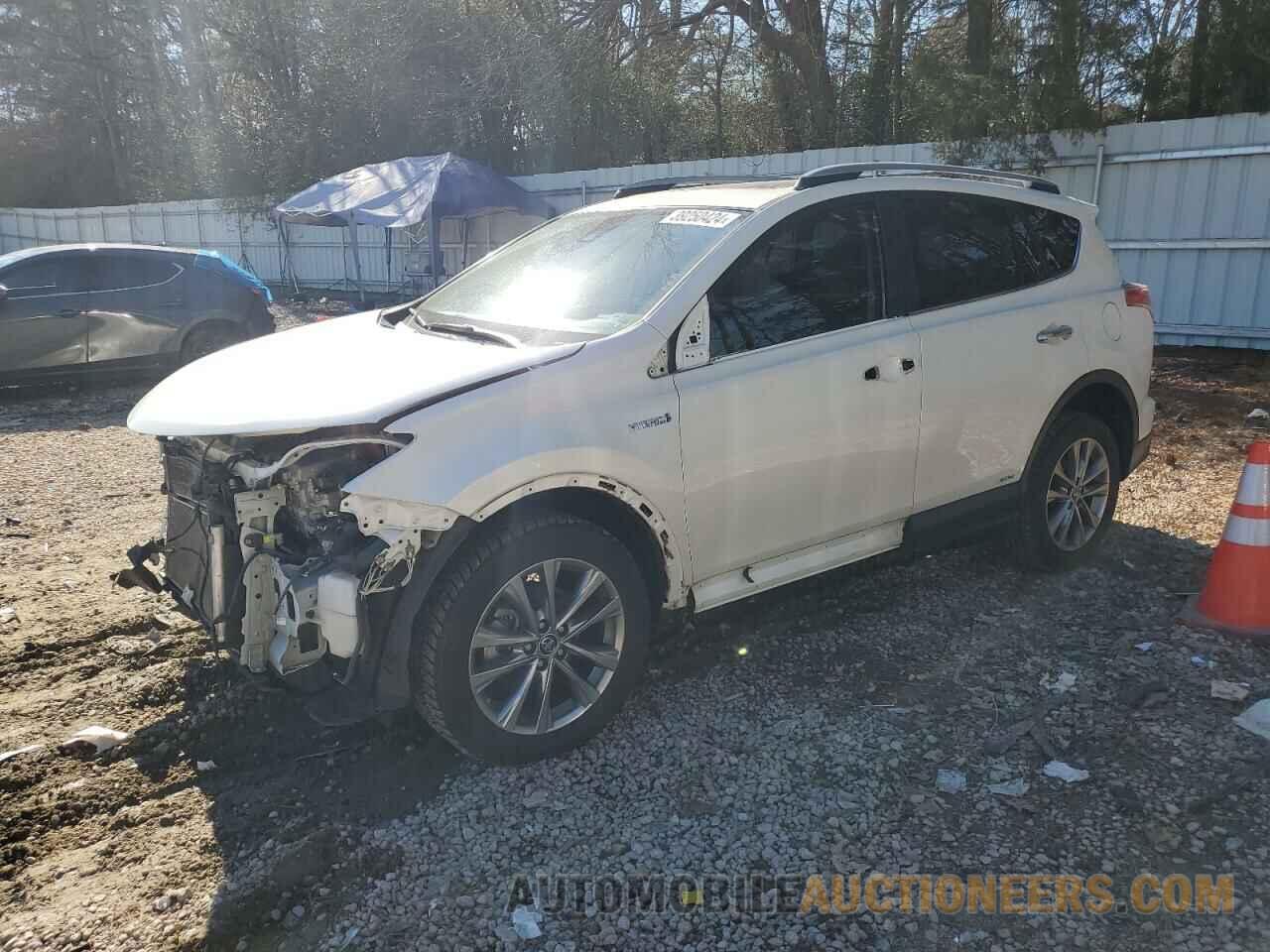 JTMDJREVXHD089040 TOYOTA RAV4 2017