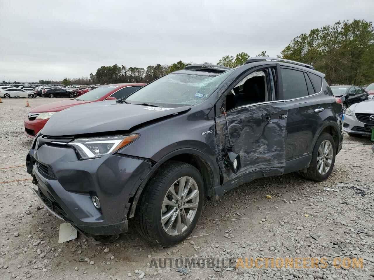 JTMDJREVXHD152864 TOYOTA RAV4 2017