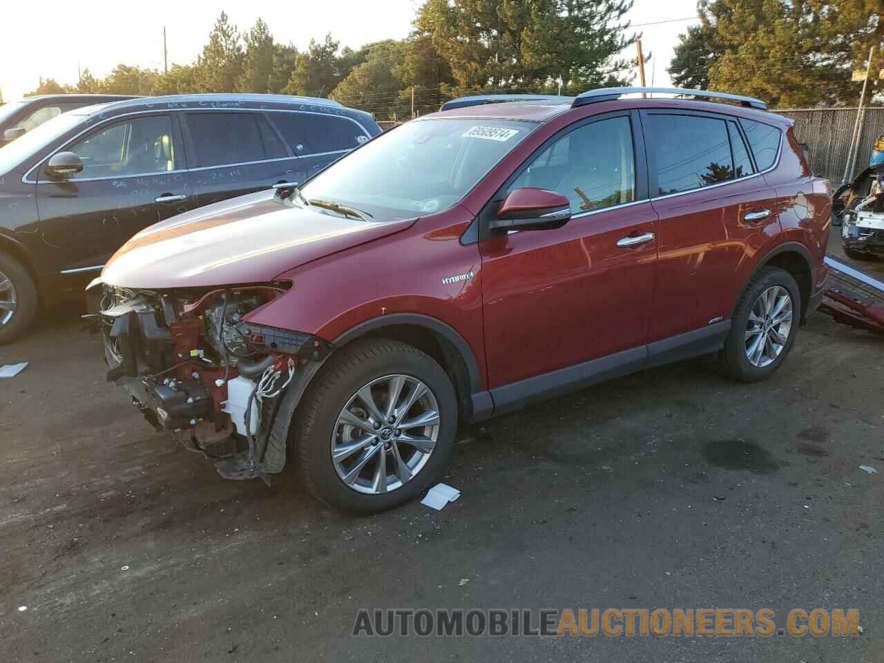 JTMDJREVXJD171680 TOYOTA RAV4 2018