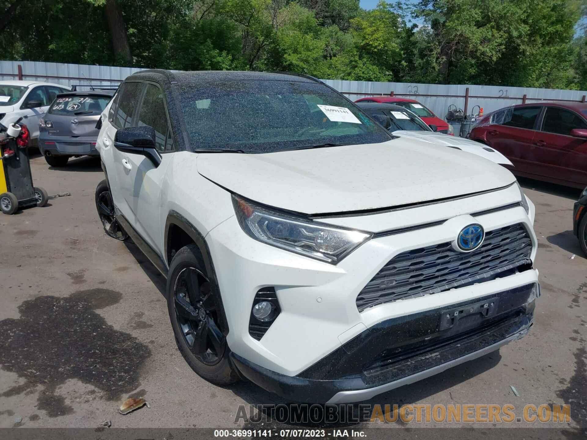 JTME6RFV0MD518121 TOYOTA RAV4 2021