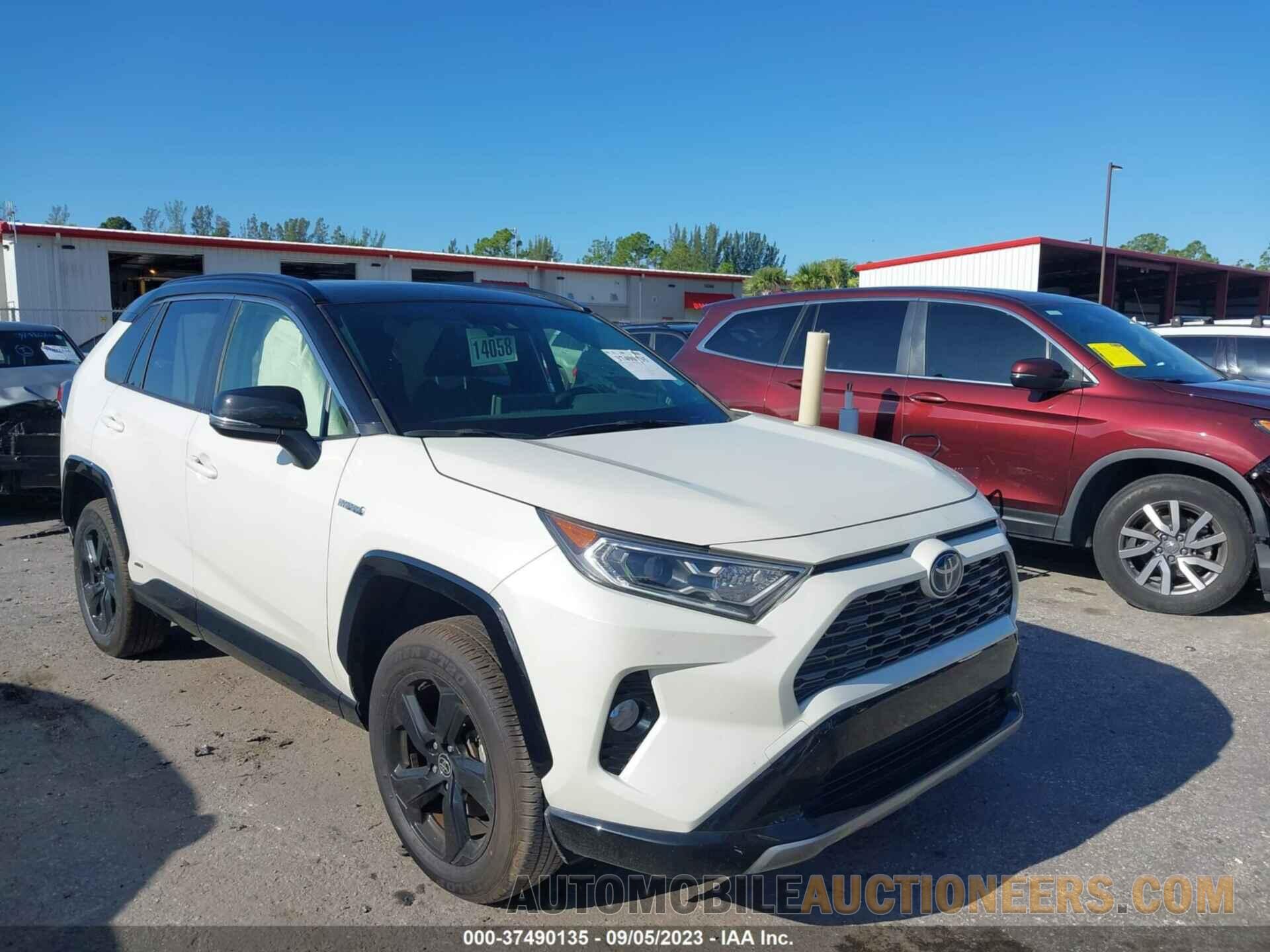 JTME6RFV0MJ009986 TOYOTA RAV4 2021