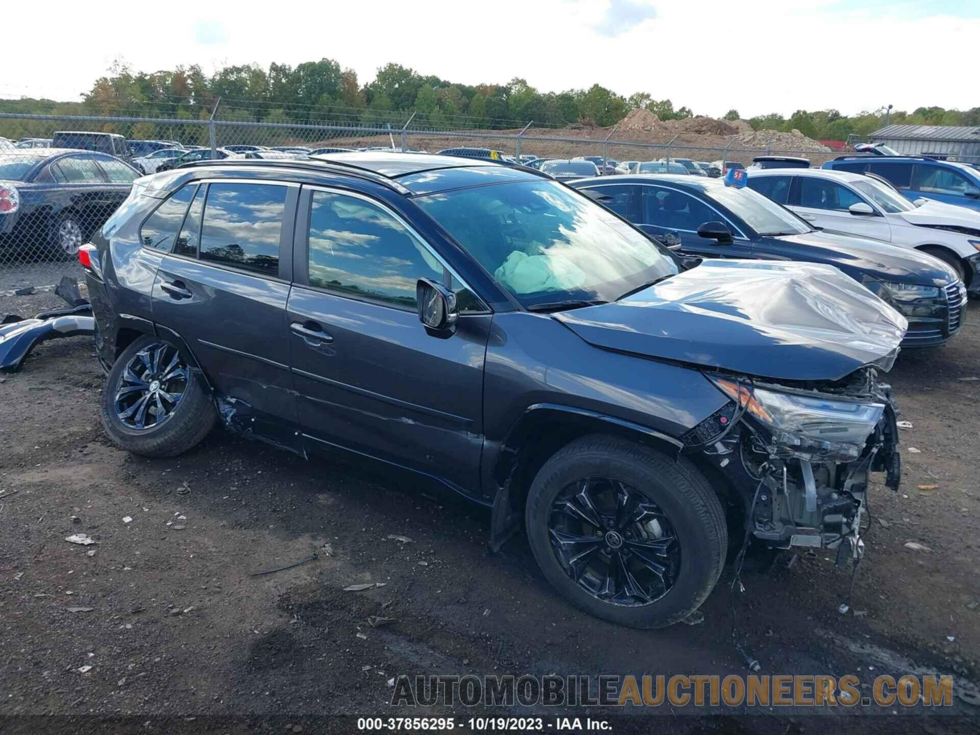 JTME6RFV2NJ023521 TOYOTA RAV4 2022