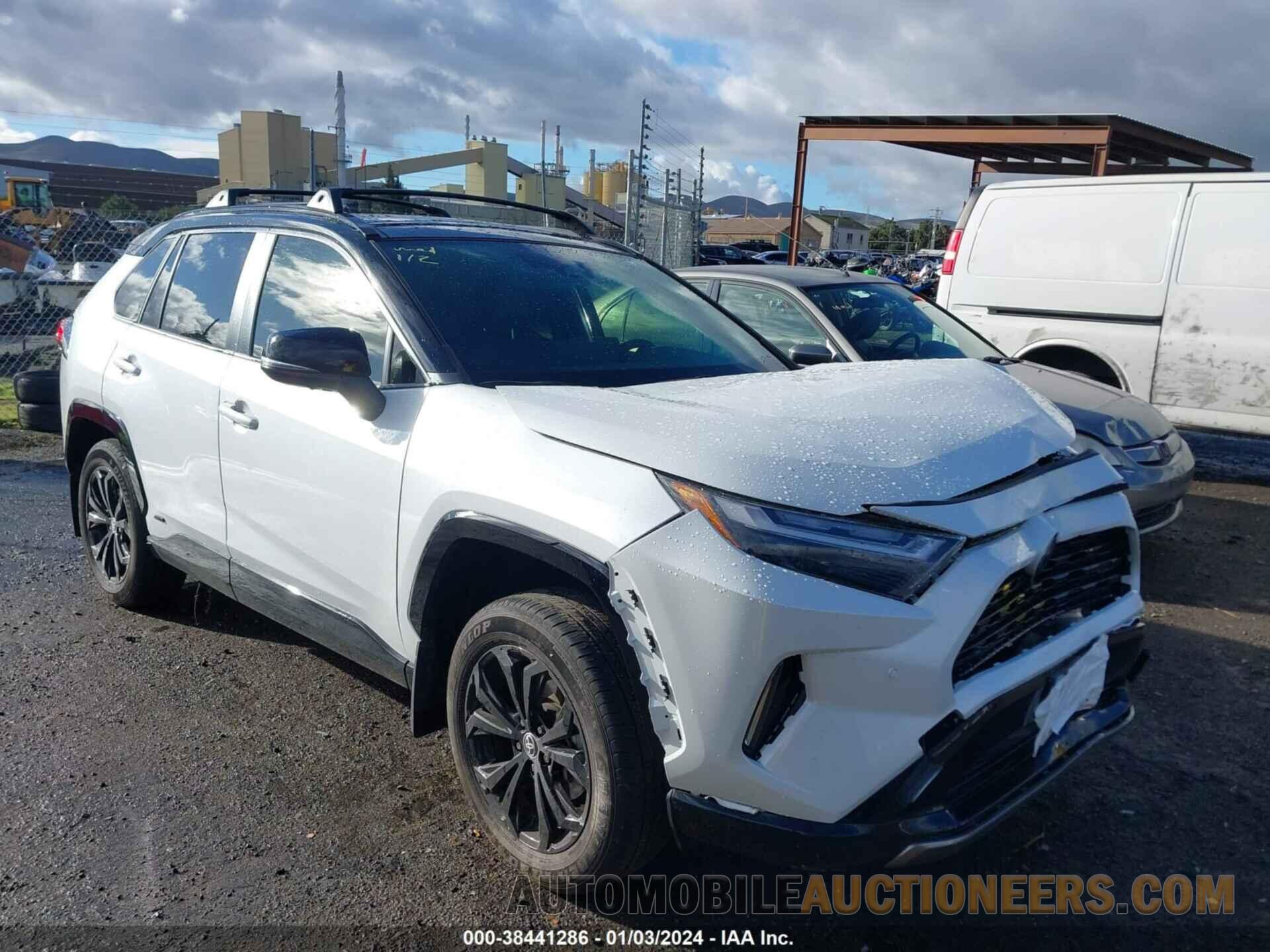 JTME6RFV4PD539901 TOYOTA RAV4 2023