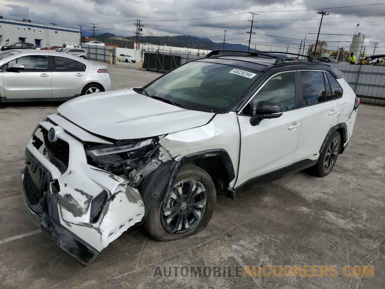 JTME6RFV9RJ040497 TOYOTA RAV4 2024