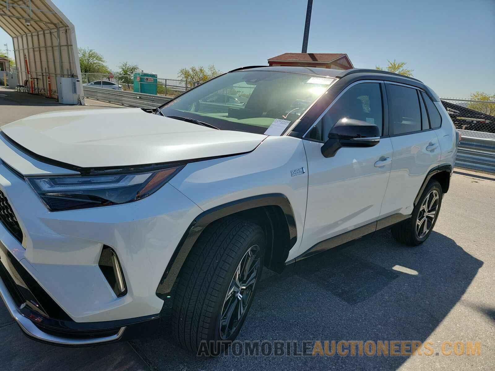 JTMEB3FV2RD190779 Toyota RAV4 2024