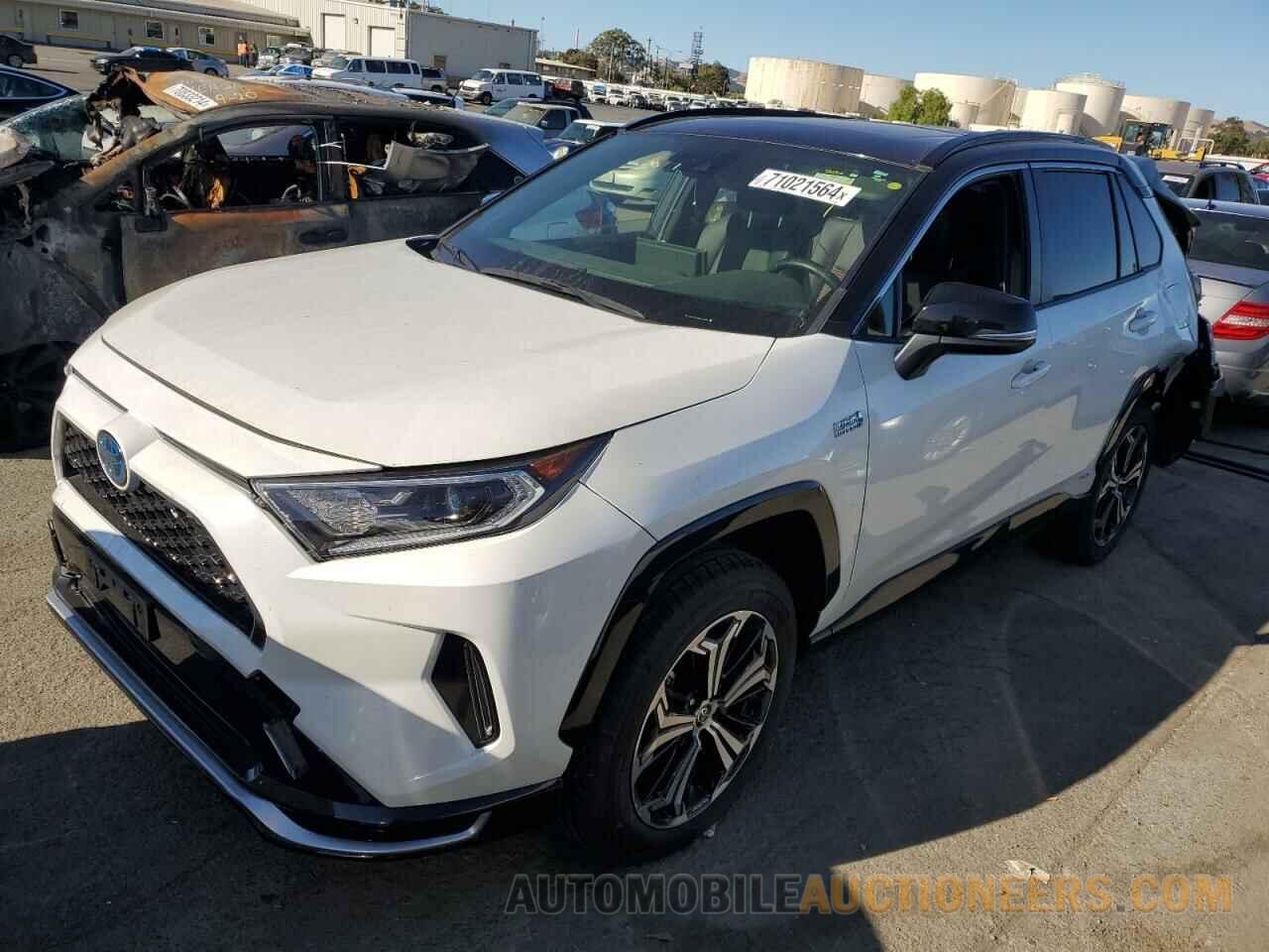 JTMEB3FV7MD033385 TOYOTA RAV4 2021