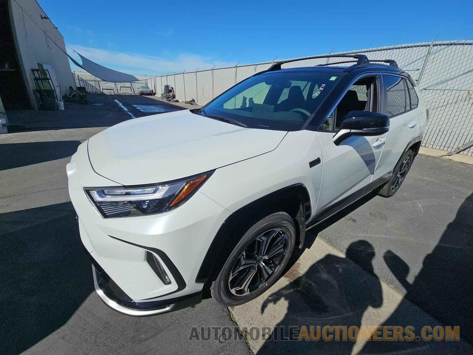 JTMEB3FV8RD177244 Toyota RAV4 2024