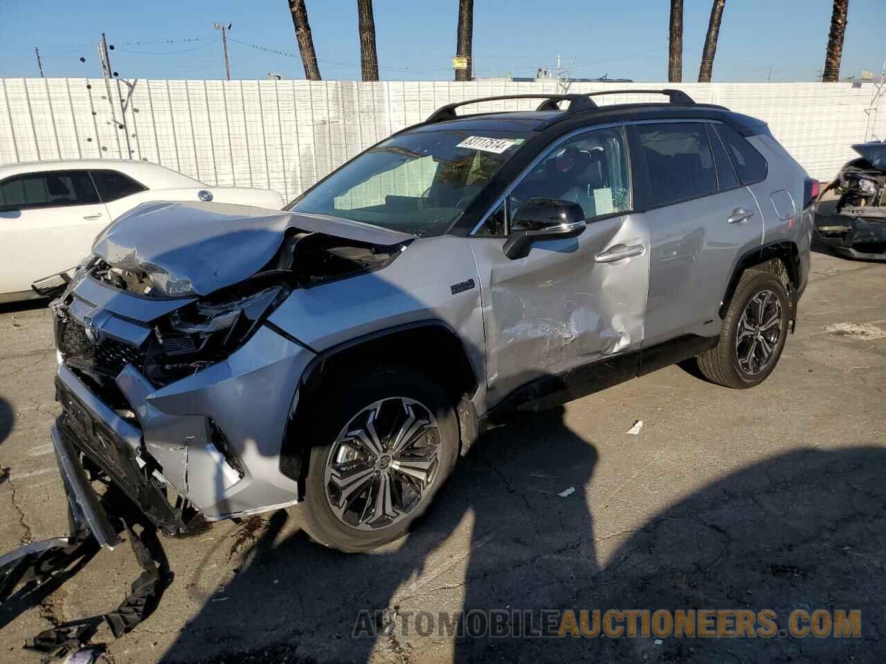 JTMEB3FV8RD204152 TOYOTA RAV4 2024