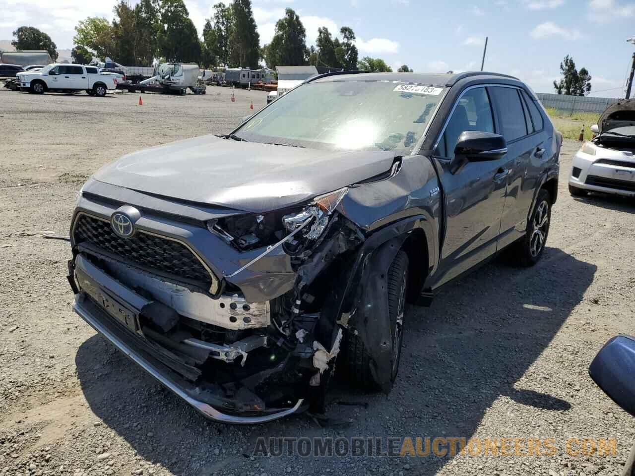 JTMEB3FVXMD068339 TOYOTA RAV4 2021