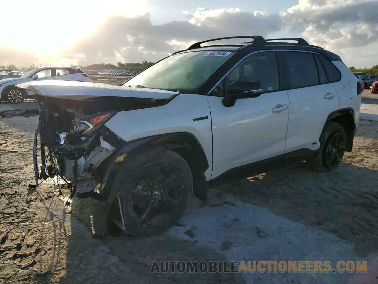 JTMEWRFV1LJ041375 TOYOTA RAV4 2020