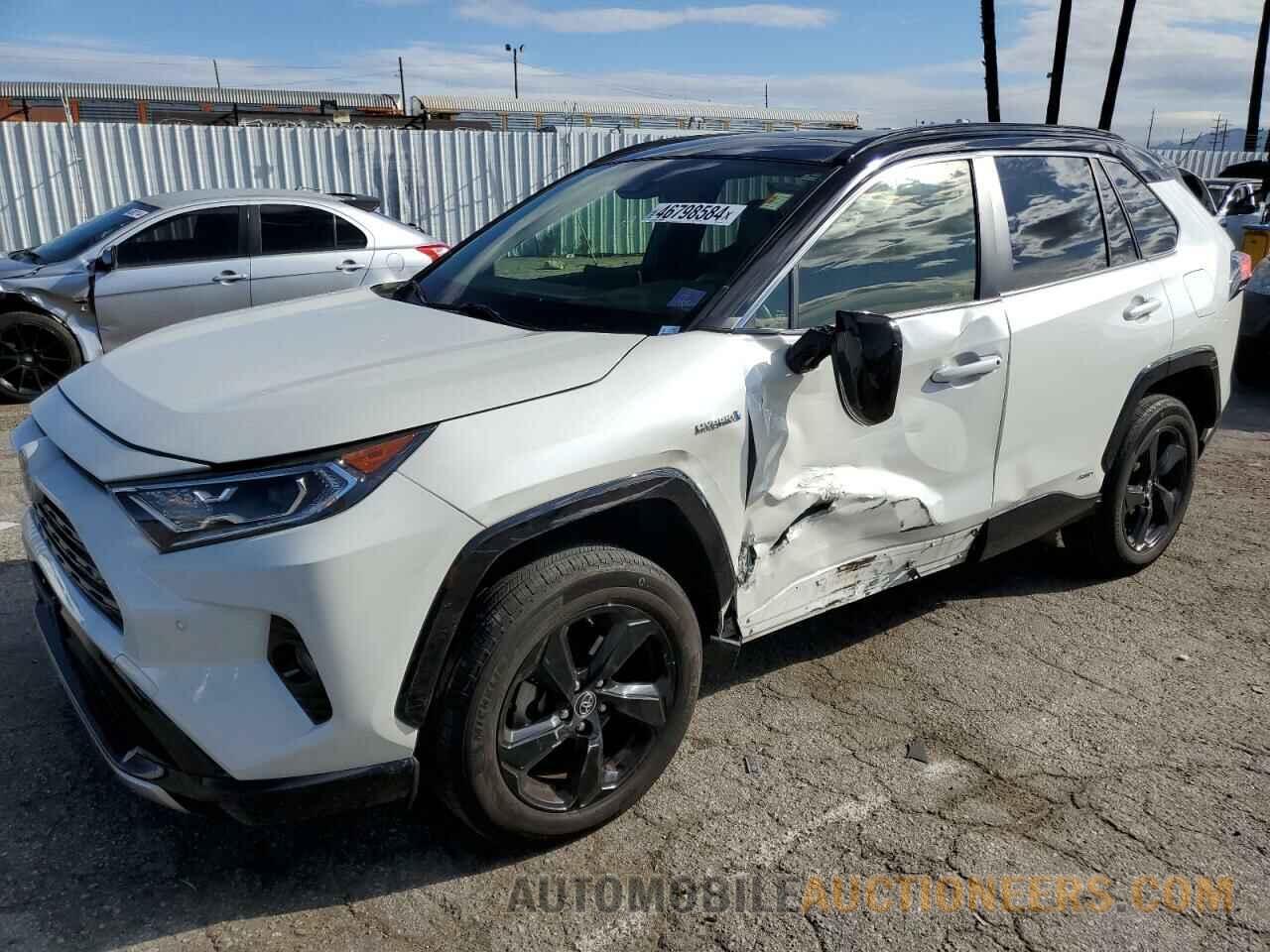 JTMEWRFV3KJ014838 TOYOTA RAV4 2019