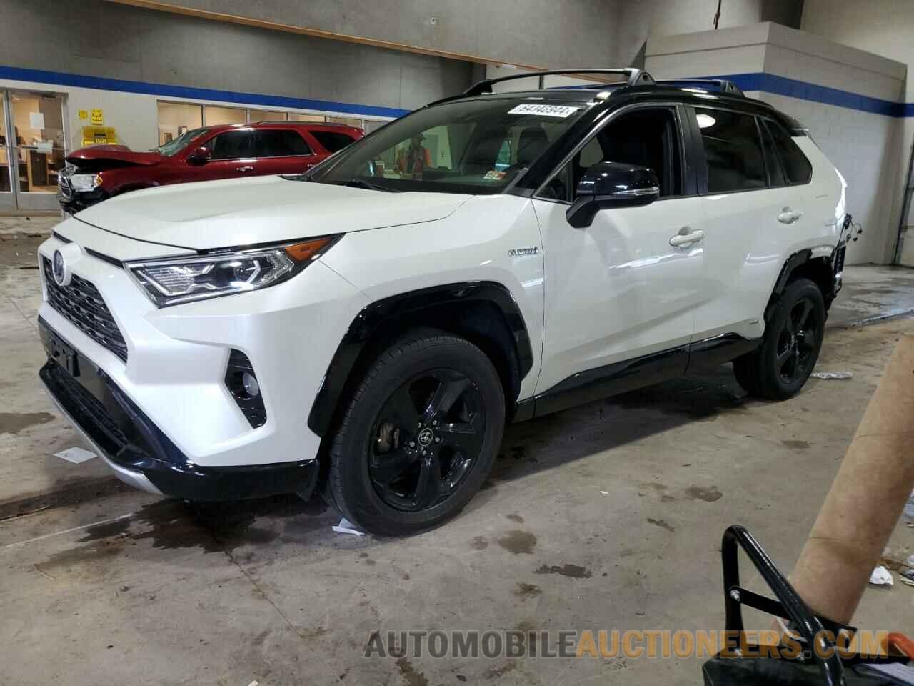 JTMEWRFV3KJ017772 TOYOTA RAV4 2019