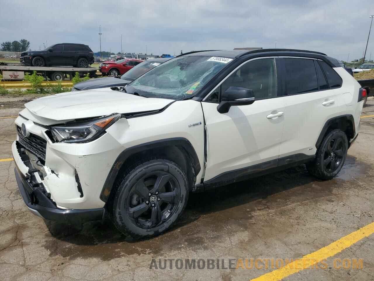 JTMEWRFVXKJ017719 TOYOTA RAV4 2019