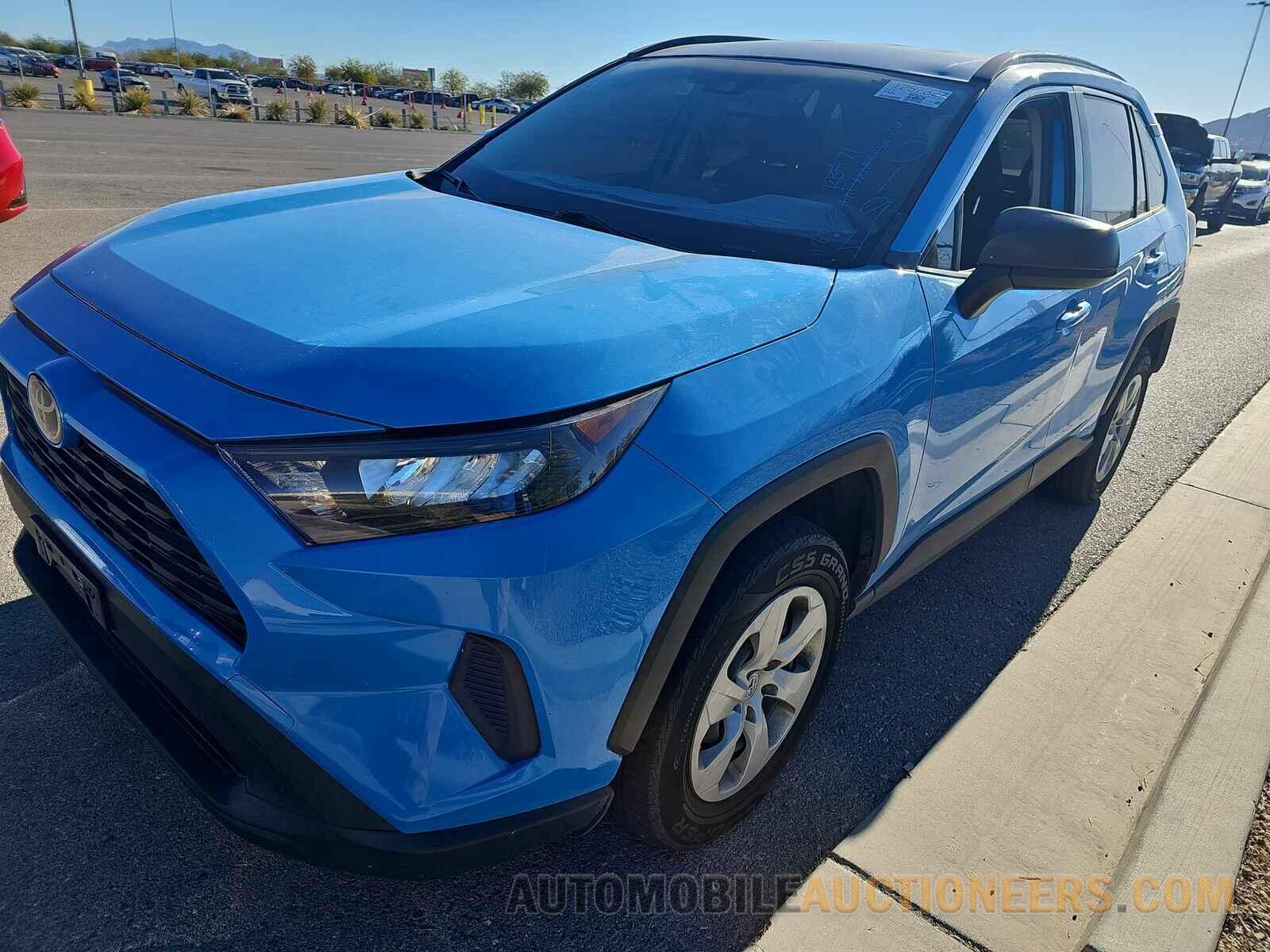 JTMF1RFV3KJ025194 Toyota RAV4 2019