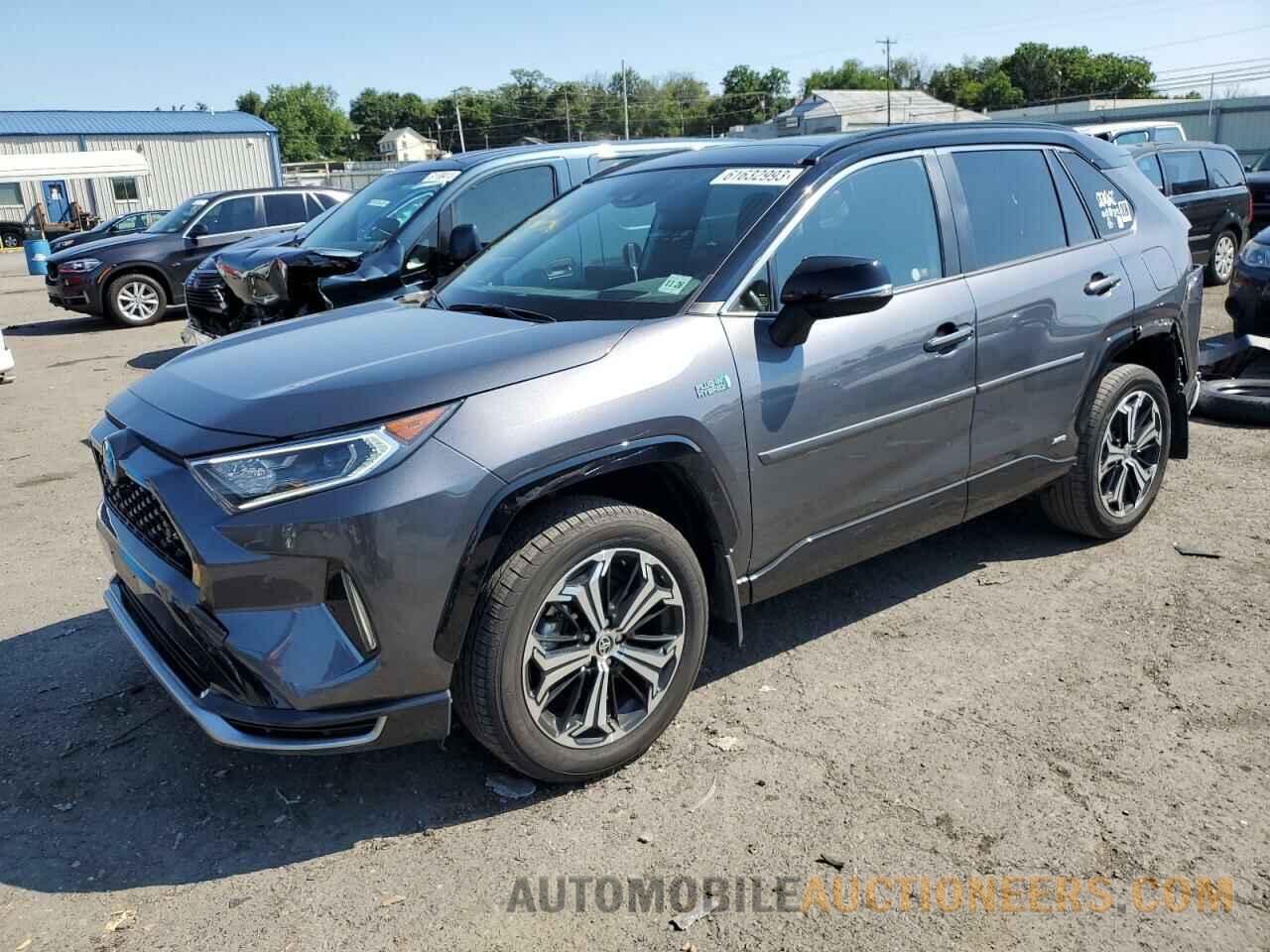 JTMFB3FV8MD065198 TOYOTA RAV4 2021