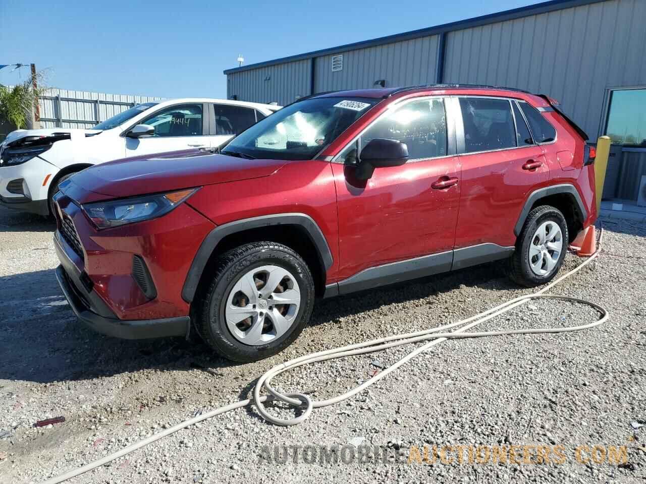 JTMH1RFV3MD070923 TOYOTA RAV4 2021