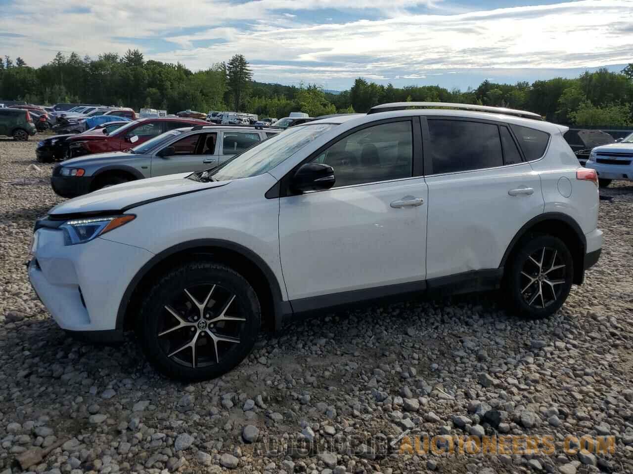 JTMJFREV0HJ711621 TOYOTA RAV4 2017